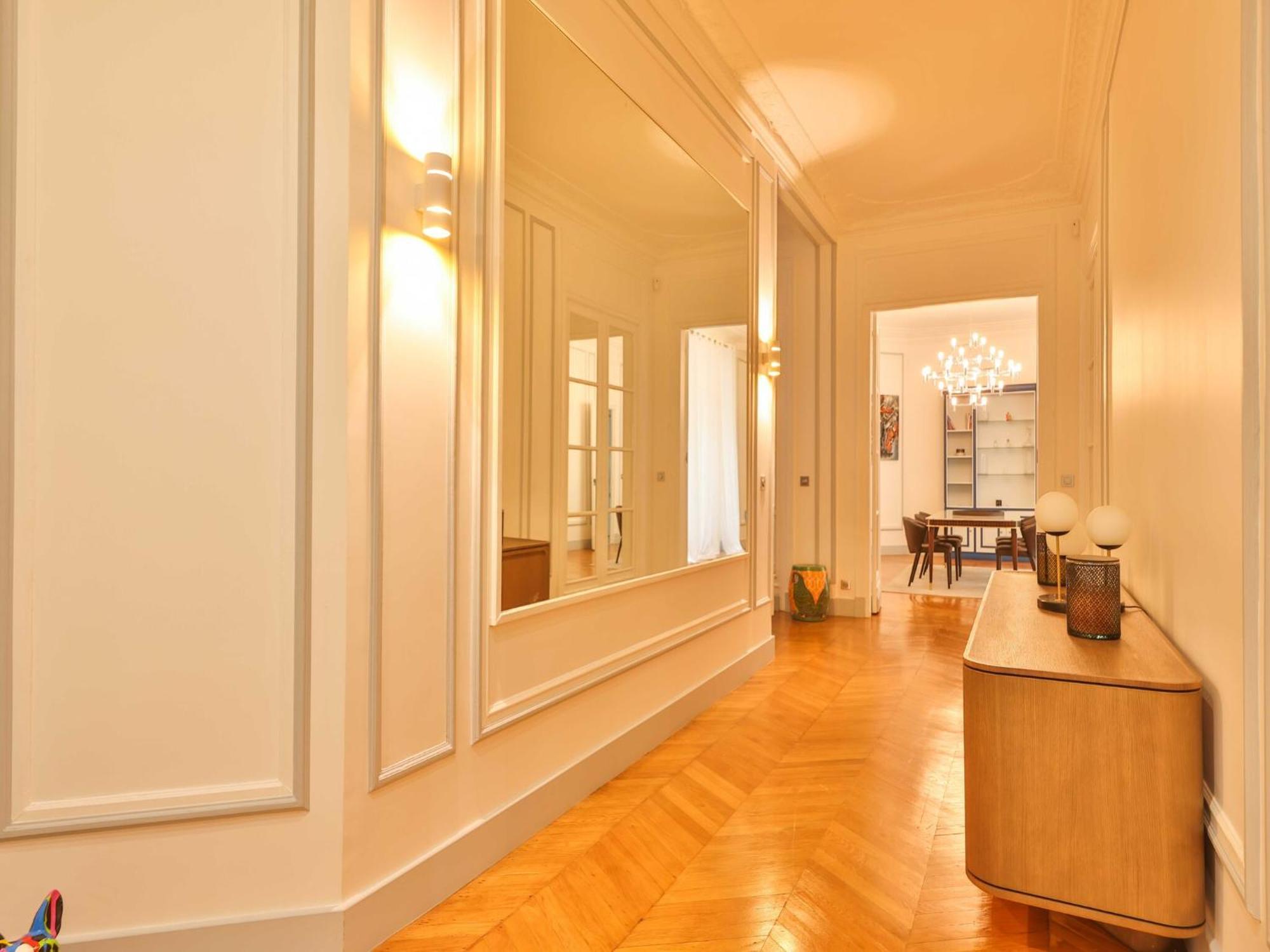 Exceptional Flat - Near Trocadero - Mobility Lease * Parijs